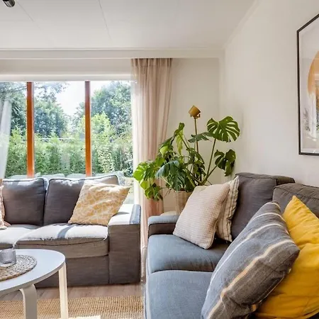 Chalet Omringd Door Op De Veluwe Putten