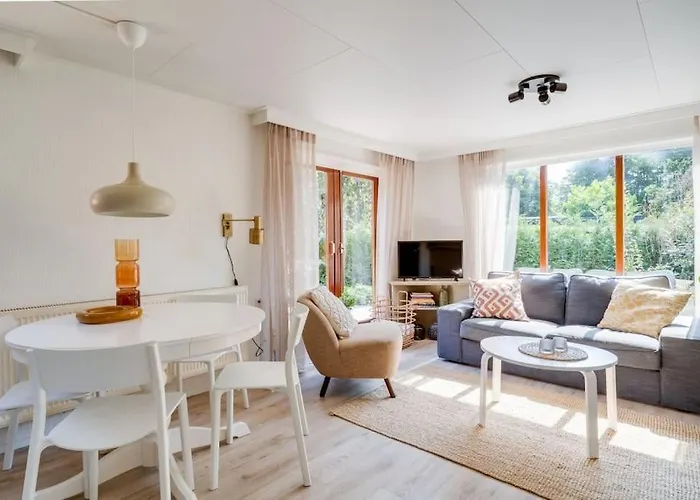 Omringd Door Op De Veluwe - Perfect Voor Gezinnen * 푸텐